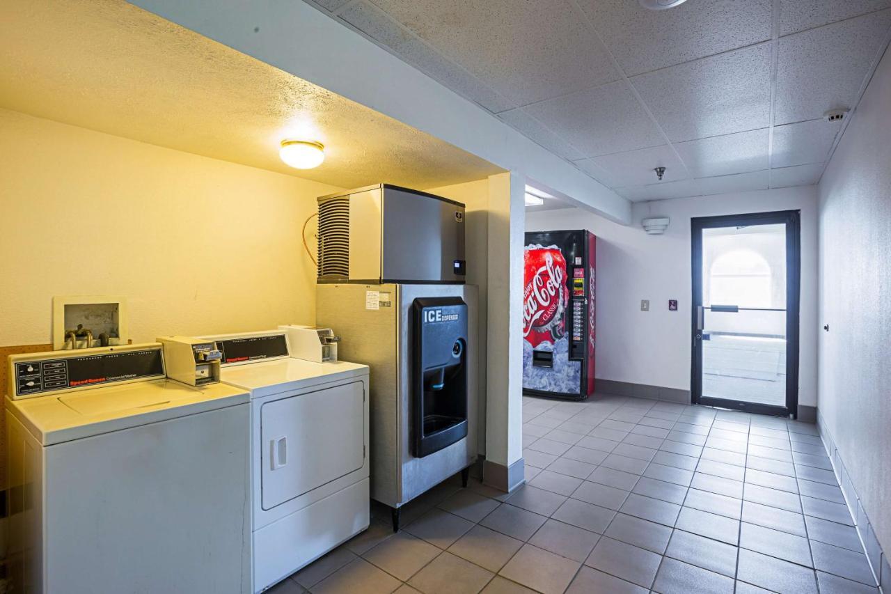 Motel 6 Omaha - Iat West Dış mekan fotoğraf