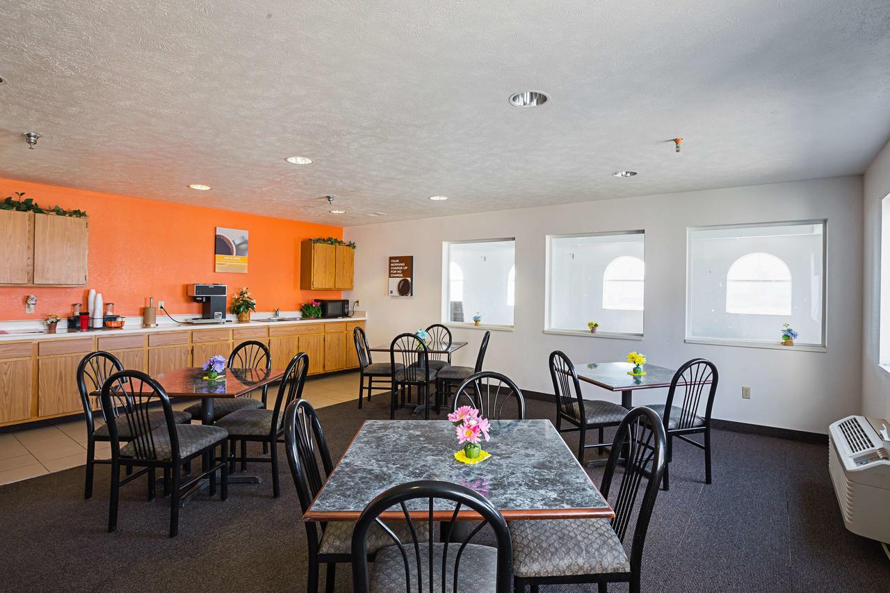 Motel 6 Omaha - Iat West Dış mekan fotoğraf