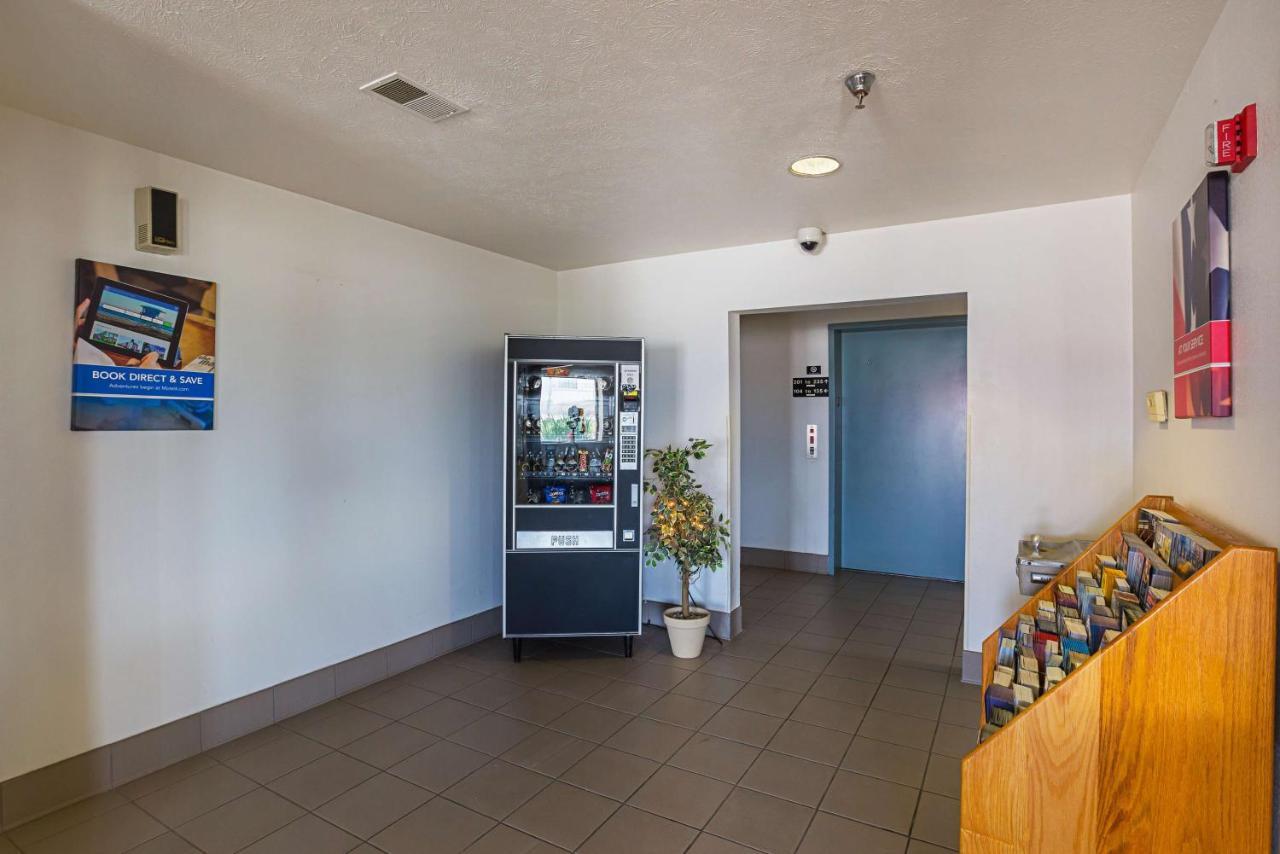 Motel 6 Omaha - Iat West Dış mekan fotoğraf